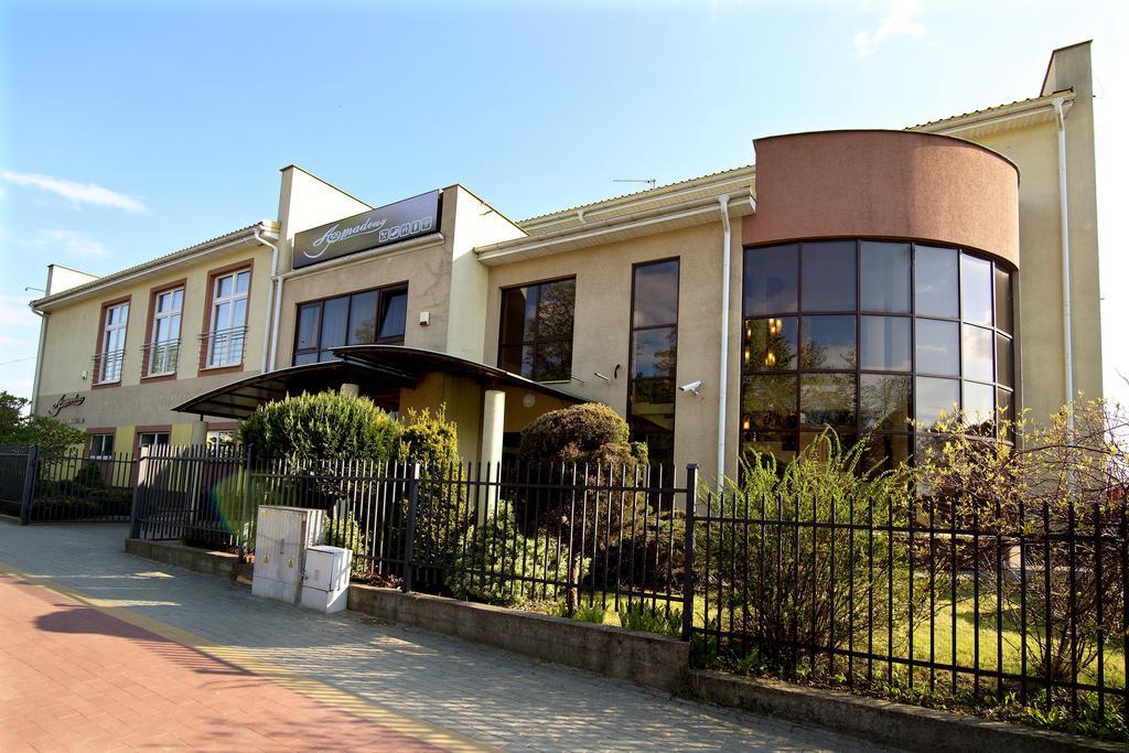 Motel Amadeus Łomża Exterior foto